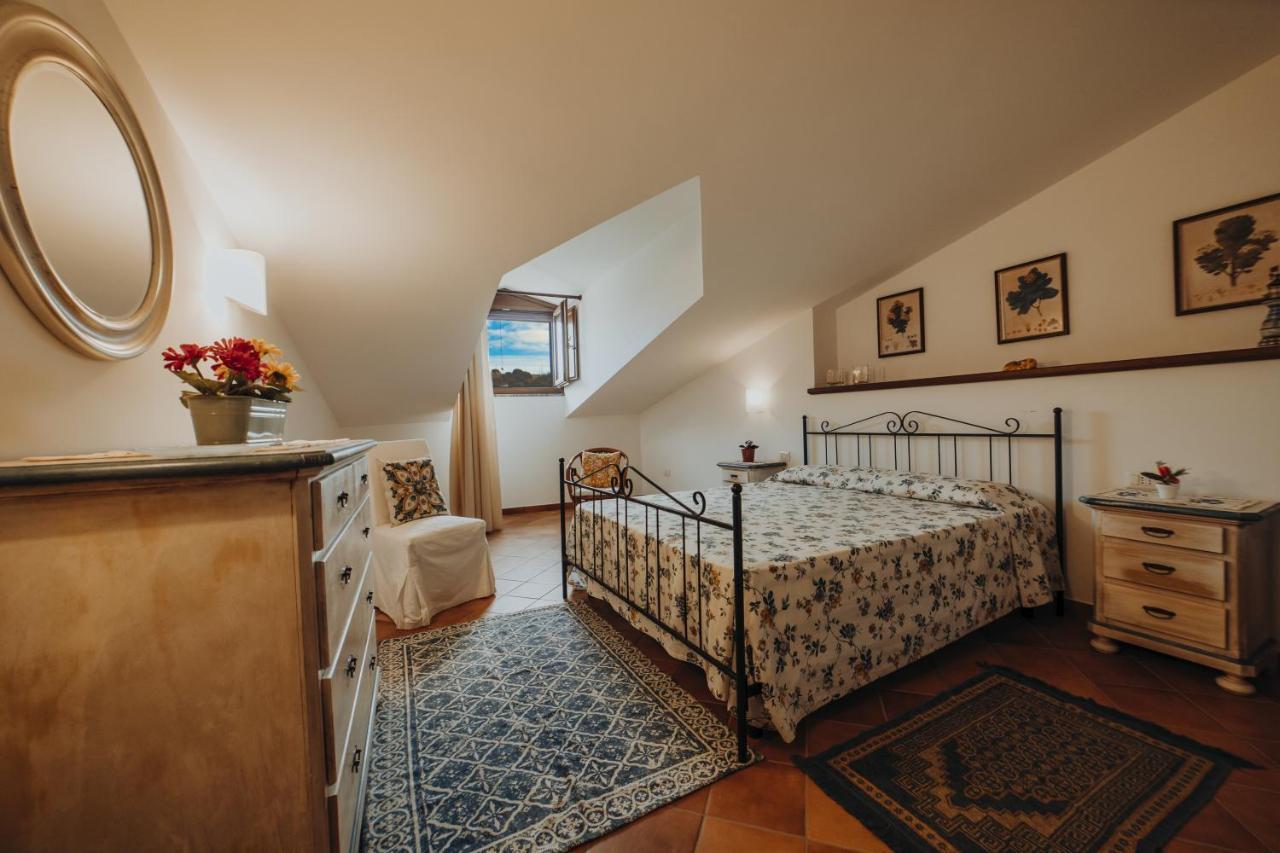 الشقق الفندقية كابريوليفي  Residenza Golfo Degli Ulivi المظهر الخارجي الصورة