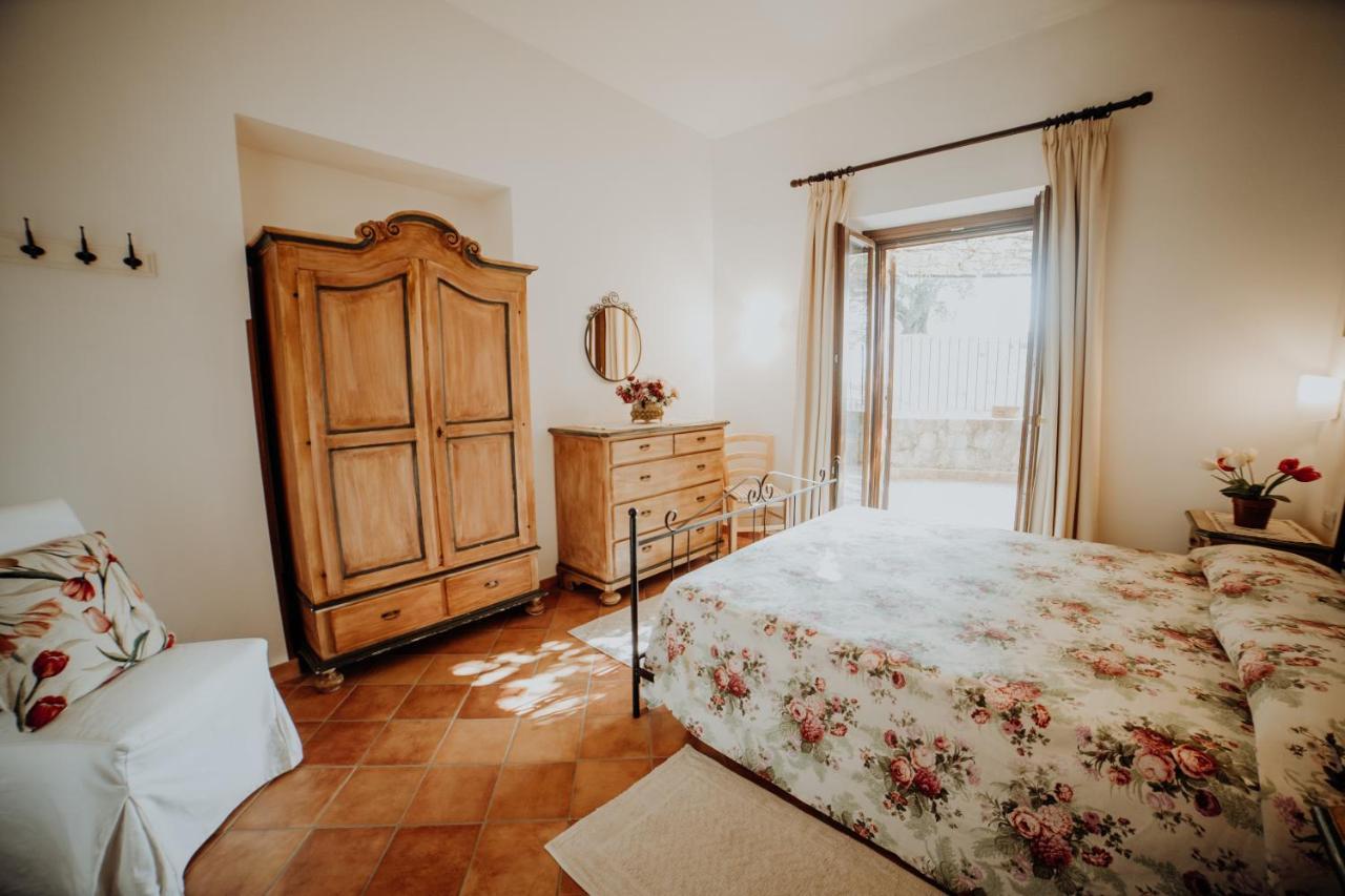الشقق الفندقية كابريوليفي  Residenza Golfo Degli Ulivi المظهر الخارجي الصورة