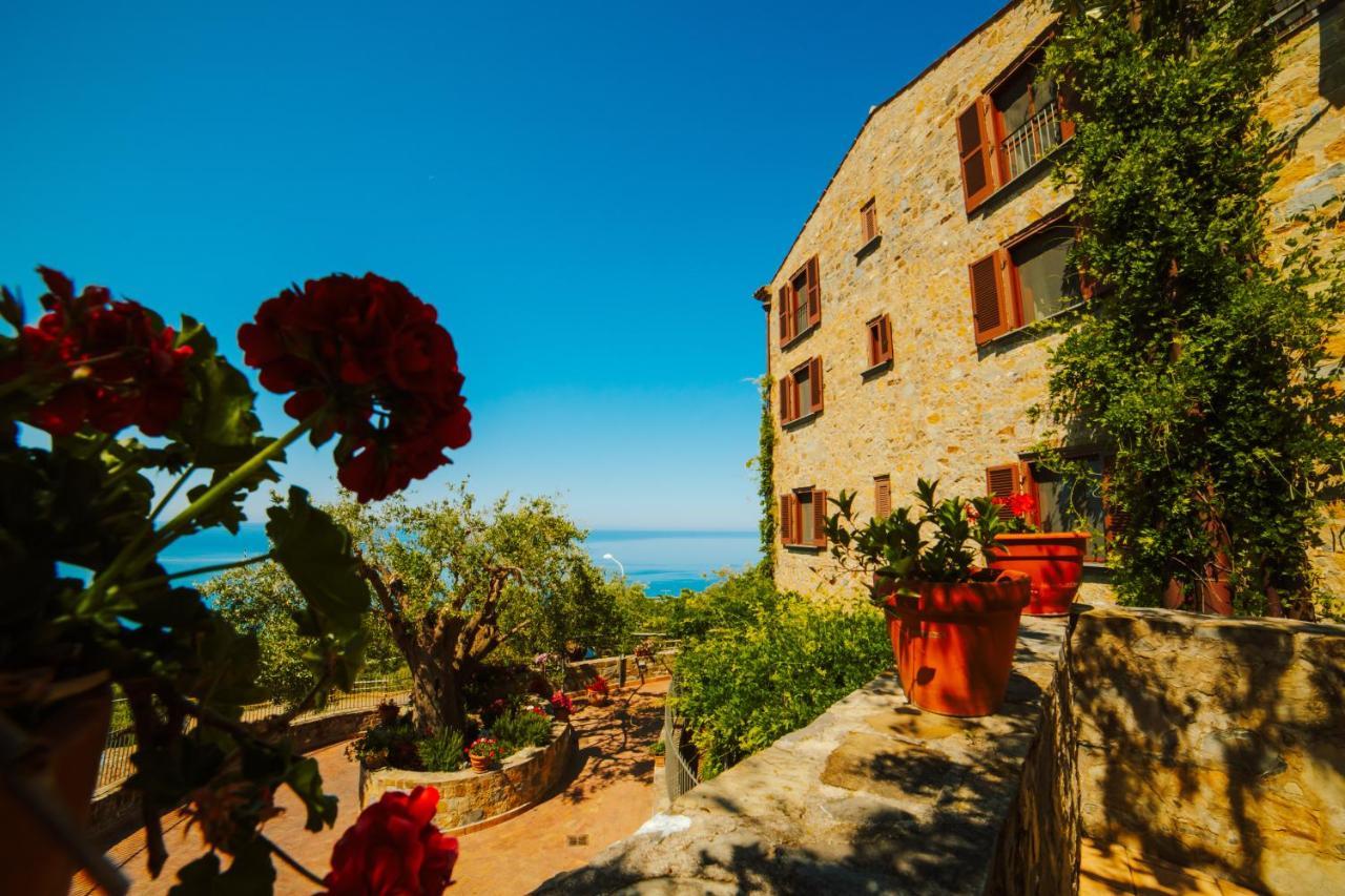 الشقق الفندقية كابريوليفي  Residenza Golfo Degli Ulivi المظهر الخارجي الصورة